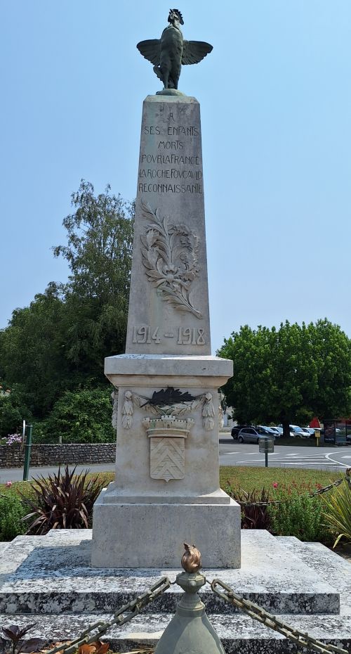 War Memorial La Rochefoucauld #4