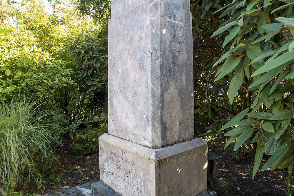 War Memorial Herrig #3