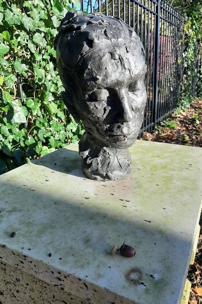 Memorial 'The Secret'  Assen #2