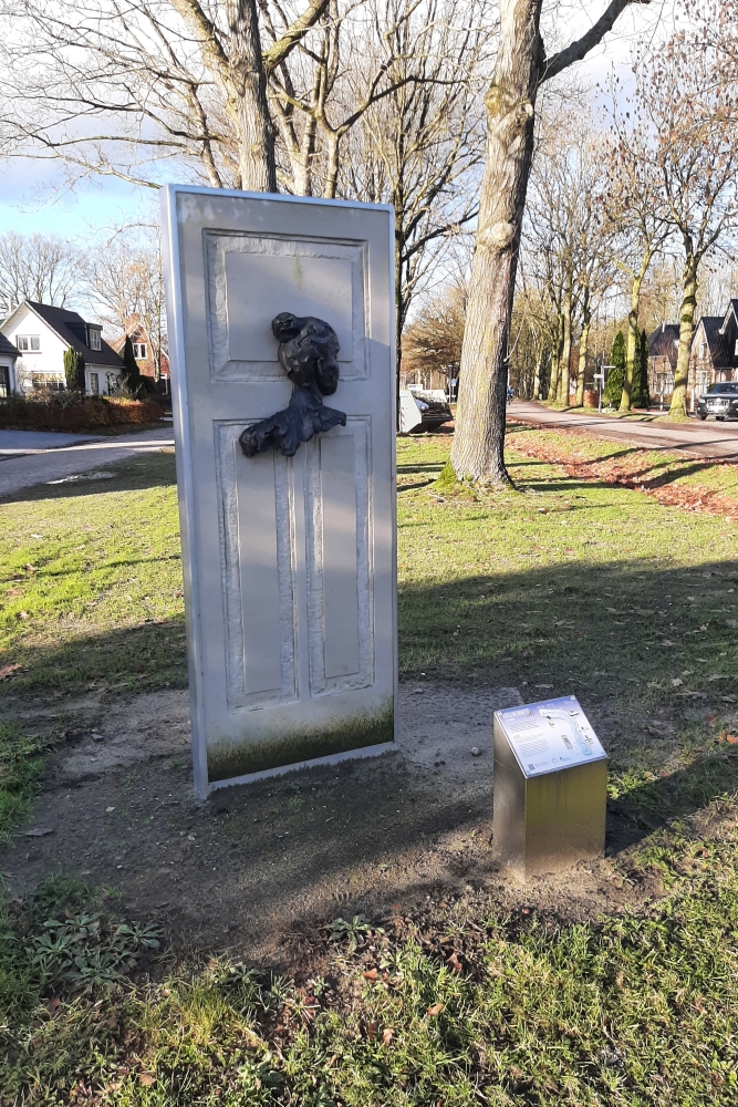 Memorial 'The Journey' Ekehaar