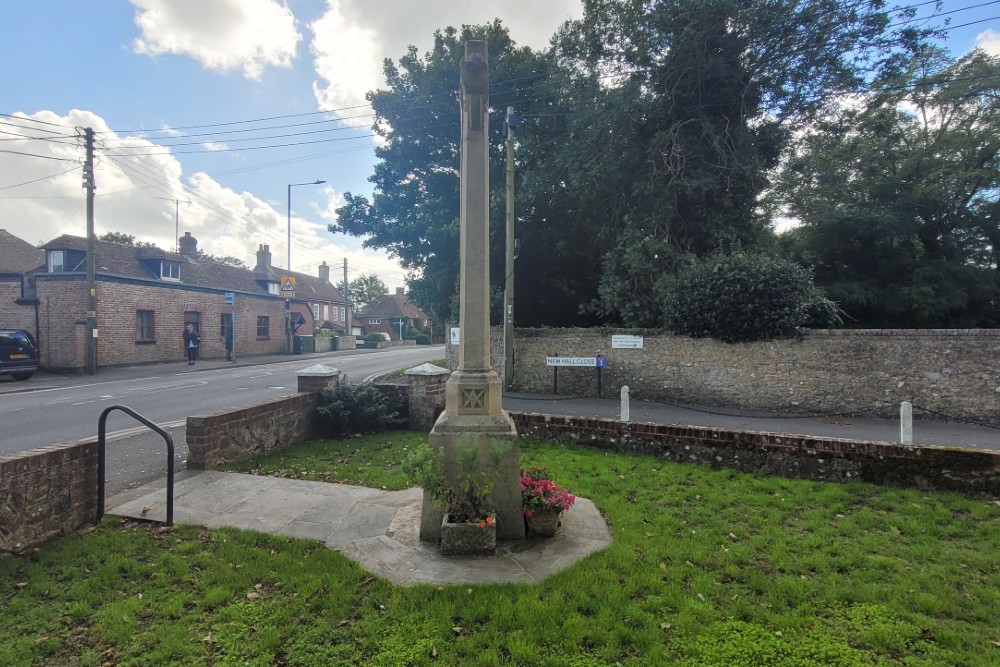 Oorlogsmonument Dymchurch en Eastbridge #3