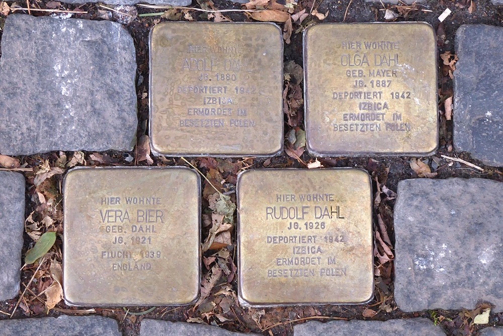 Stolpersteine Friedrichstrasse 48 #1