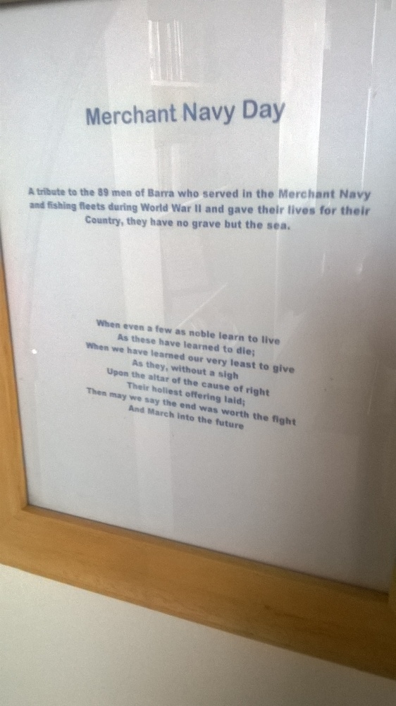 Oorlogsmonument Koopvaardijzeelieden en Vissers Barra