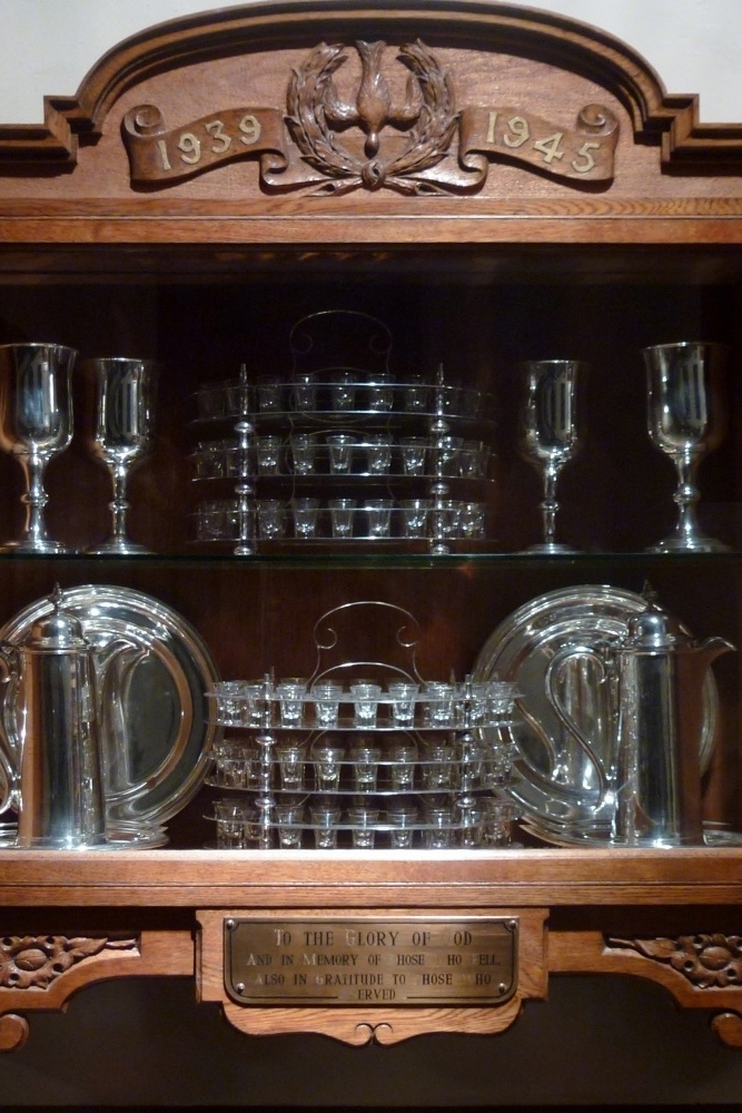 Communieglazen en Kast Second Ballyeaston Presbyterian Church #1