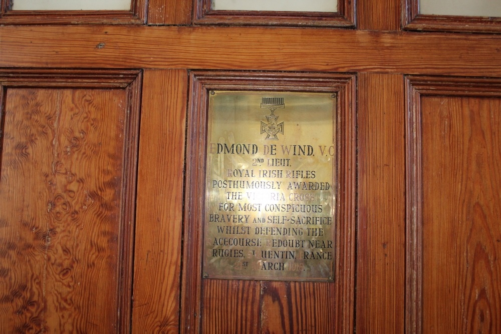 Memorial 2nd Lt. Edmund De Wind VC