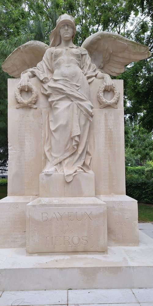 Oorlogsmonument Bayeux #5