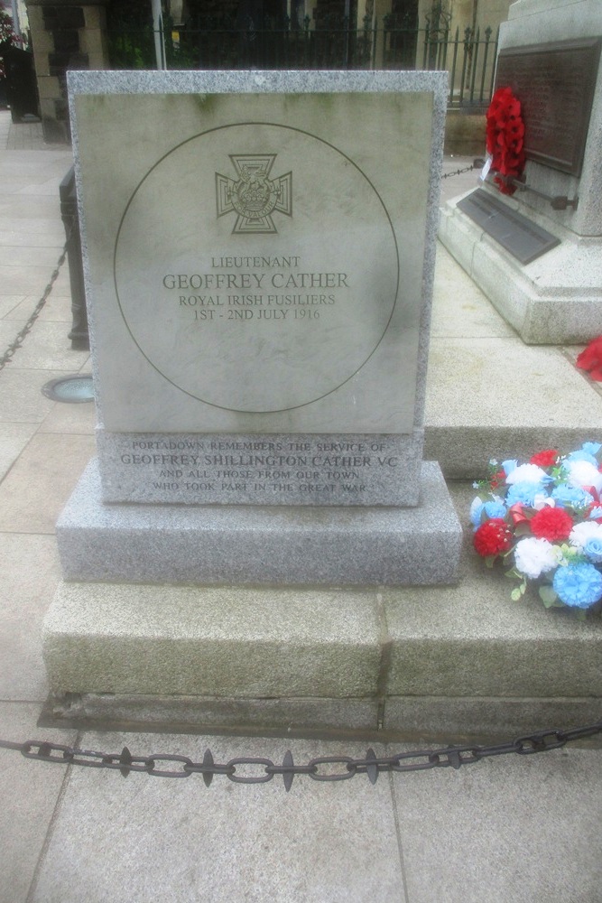 Monument Lt. Geoffrey Cather VC