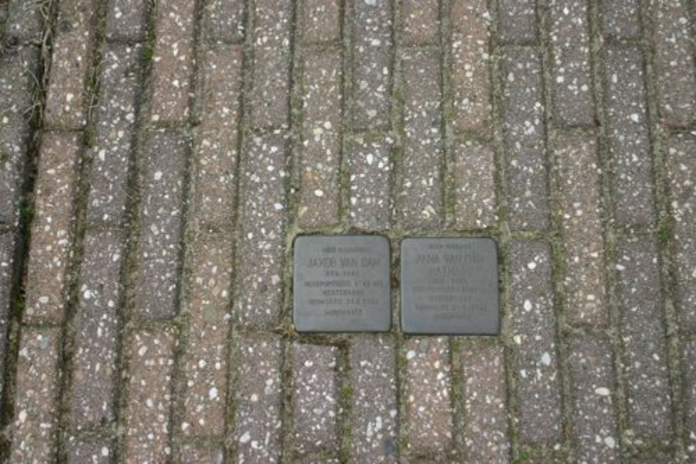 Stolpersteine Bernhardlaan 12 #1