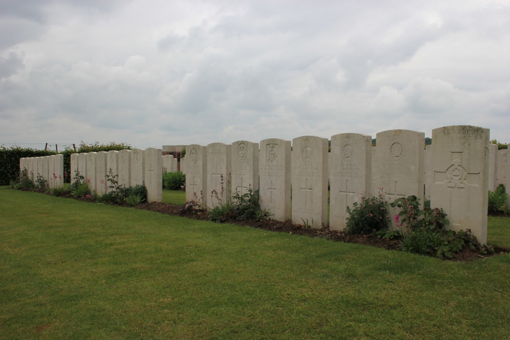 Commonwealth War Cemetery Orange Trench #4