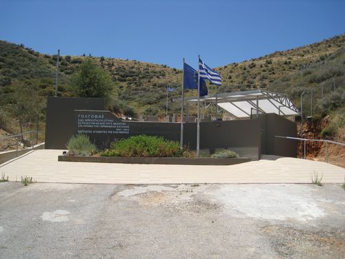 Monument 'Zwarte Boom' Nea Kydonia