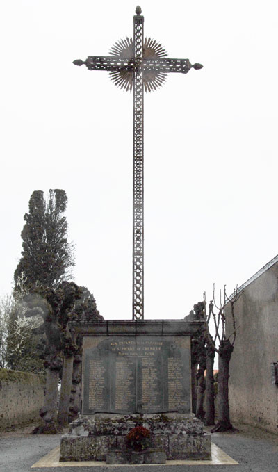 War Memorial Cemetery Chemillé #1