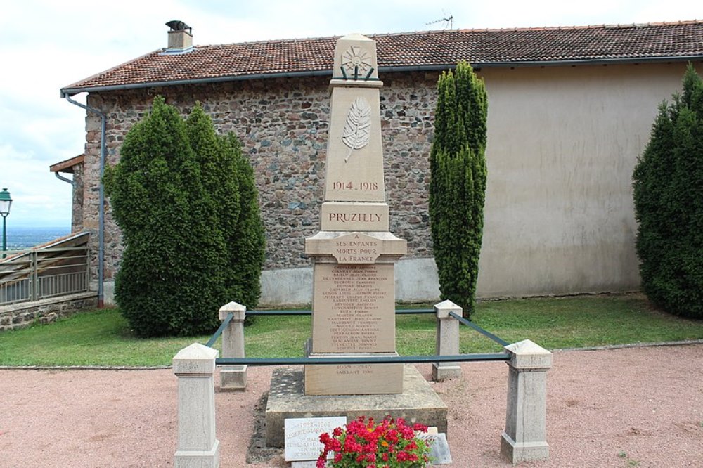 War Memorial Pruzilly