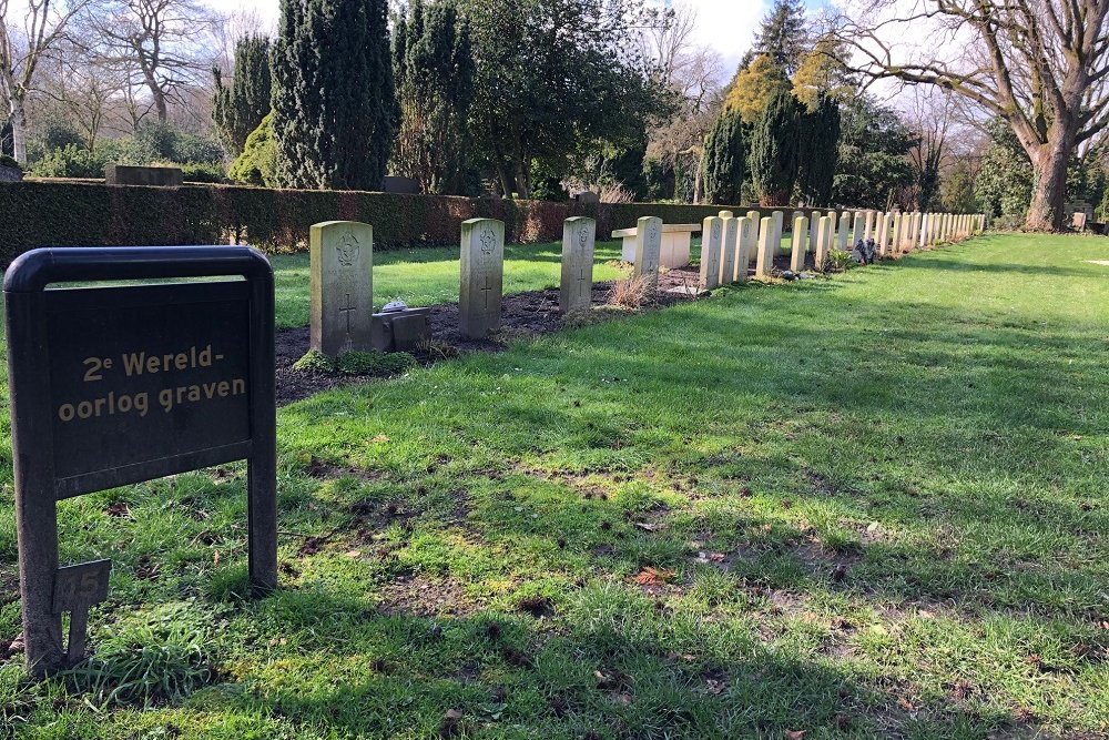 Commonwealth War Graves Oosterbegraafplaats Enschede #3