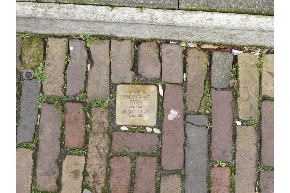 Stumbling Stone Sint Domusstraat 19 #1