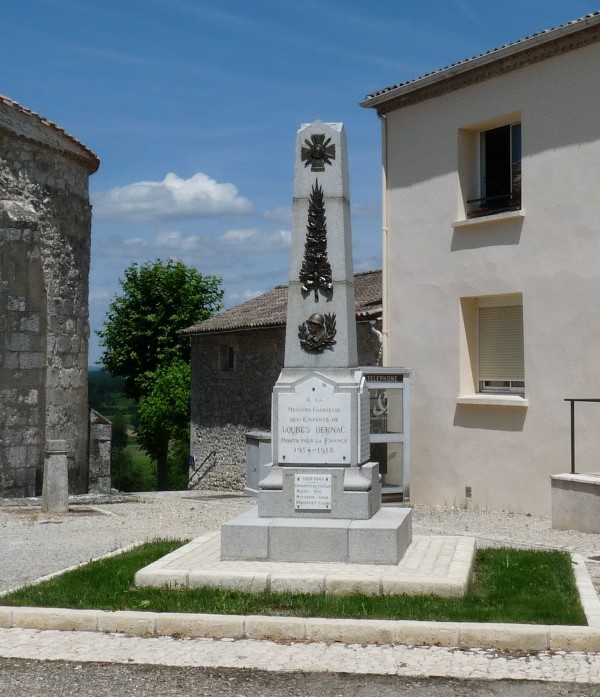 War Memorial Loubs-Bernac #1