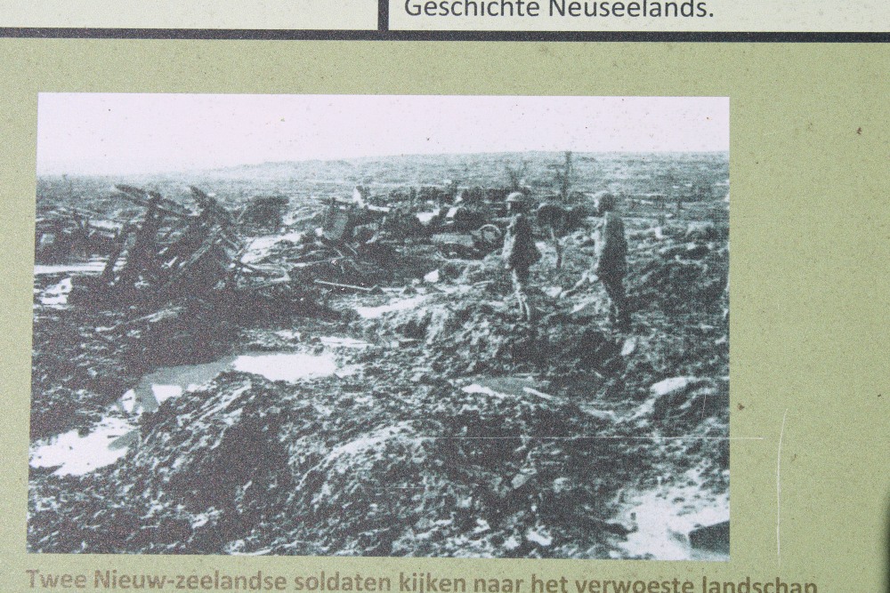 Informatieboard s Graventafel 1917 Passchendaele #3