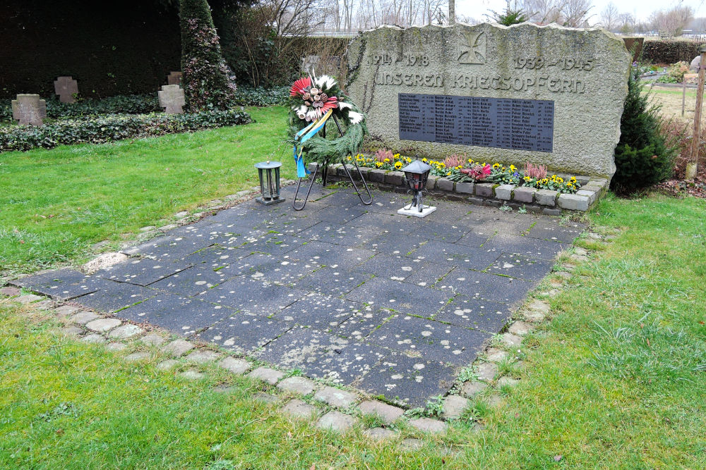 Oorlogsmonument Kraudorf #1