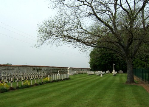 Franco-British War Cemetery Perreuse Château