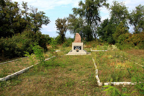 Sovjet Oorlogsgraven Marhanets