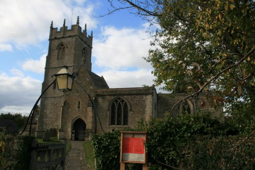 Oorlogsgraf van het Gemenebest All Saints Churchyard