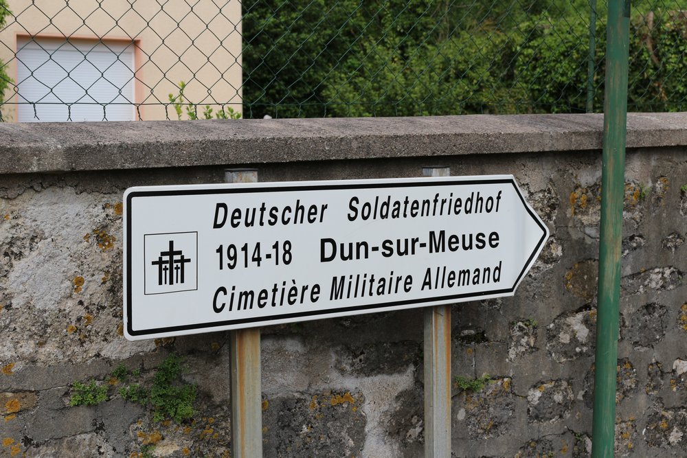 Duitse Oorlogsbegraafplaats Dun-sur-Meuse #5
