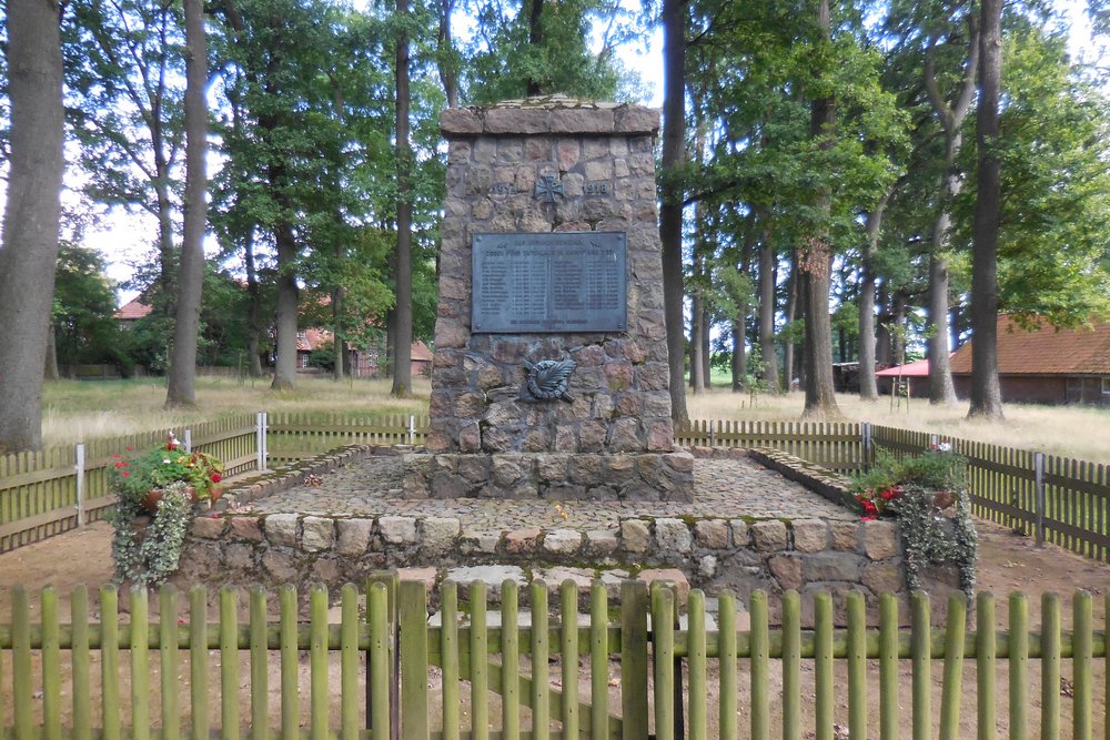 War memorial Bleckmar #1