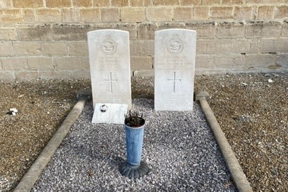 Commonwealth War Graves Sorbon #1