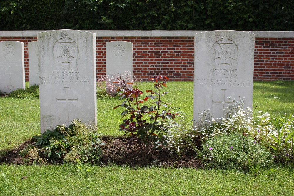 Commonwealth War Graves Bucquoy Extension #3