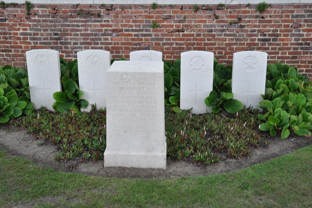 Commonwealth War Cemetery Voormezeele Enclosure No.3 #4