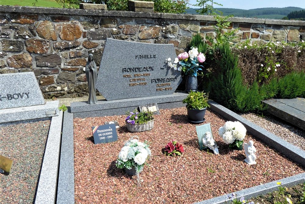 Belgian Graves Veterans Lesterny