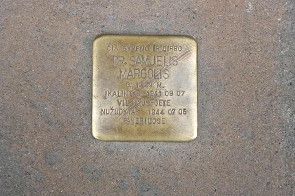 Stolperstein Vilniaus gatvė 33 / Islandijos gatvė 2