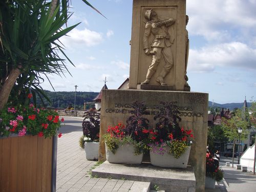 Memorial Stone Fallen Soldiers WO1 #2