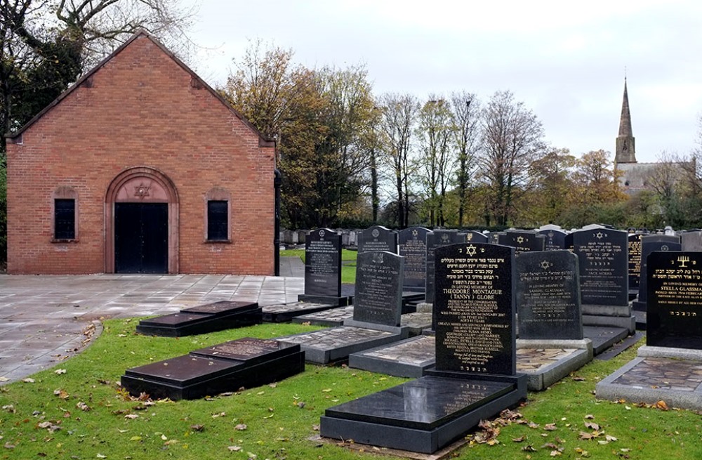 Commonwealth War Graves Long Lane Jewish Cemetery #1