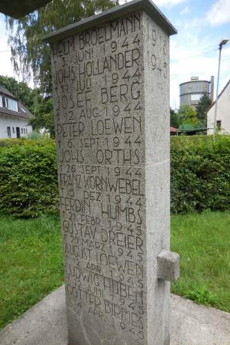 Oorlogsmonument Duisburg #4