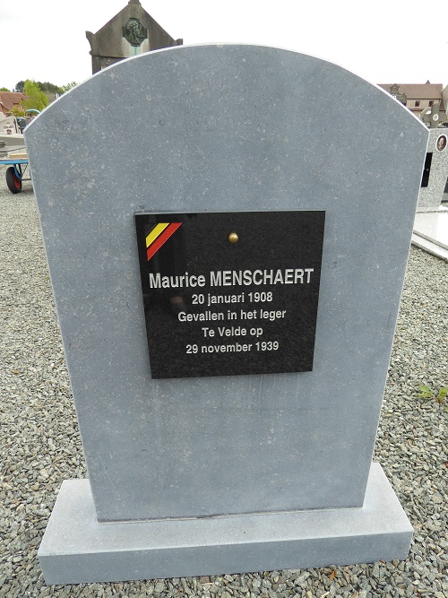 Belgian War Grave Burst #2