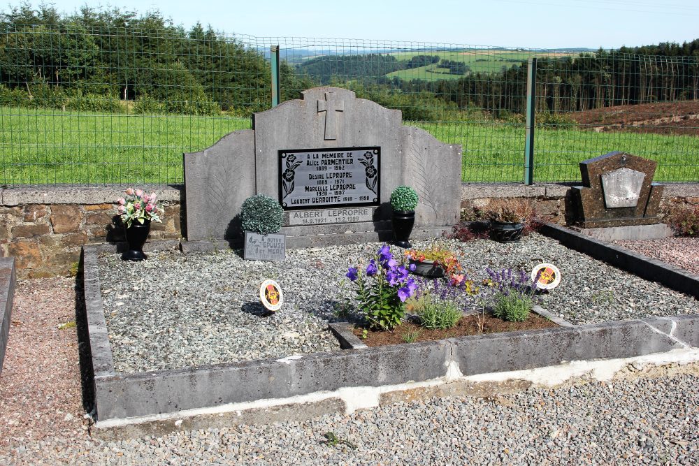 Belgian Graves Veterans Gnes #2