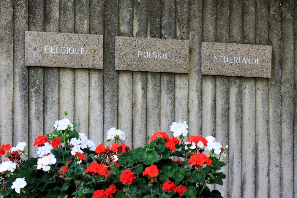 Monument Nederlandse Slachtoffers Voormalig Werkkamp Wernigerode #3