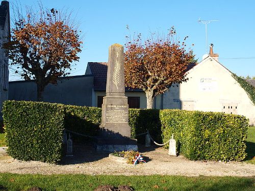 Oorlogsmonument Bucy-Saint-Liphard #1