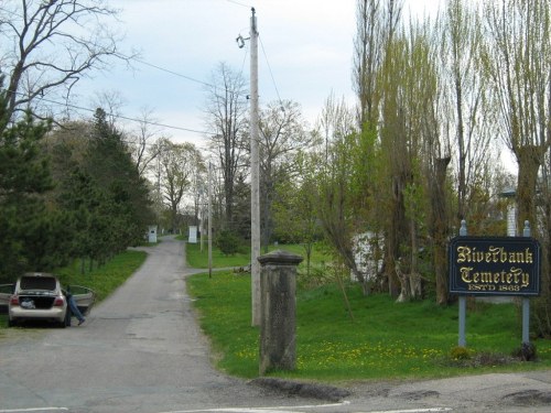 Oorlogsgraf van het Gemenebest Riverbank Cemetery