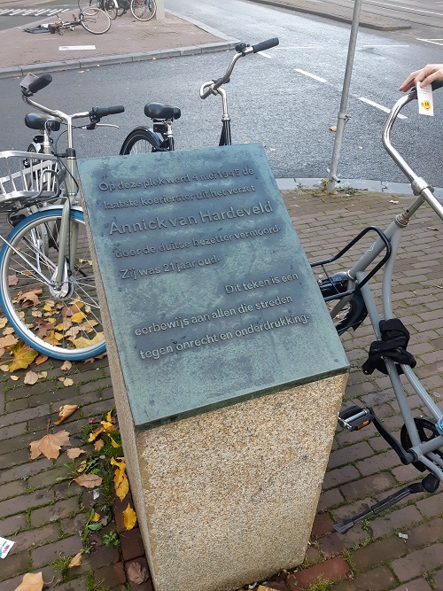 Monument Executie Annick van Hardeveld #4