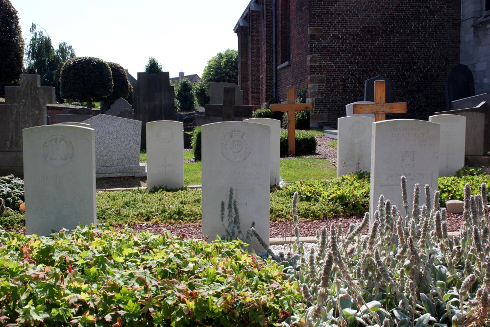 Commonwealth War Graves Kaster #4