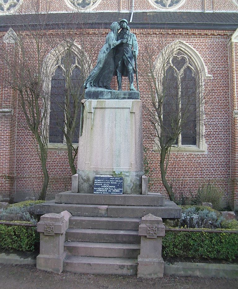 War Memorial Willems #1