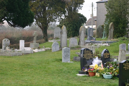 Commonwealth War Grave Crickham Baptist Chapelyard