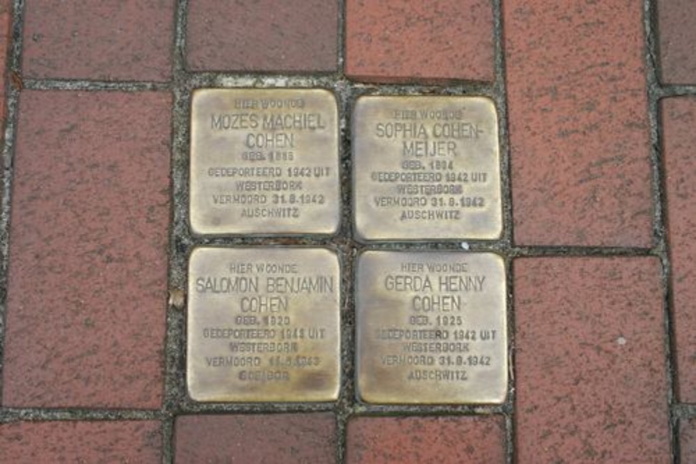 Stolpersteine Stationsweg 14 - 16