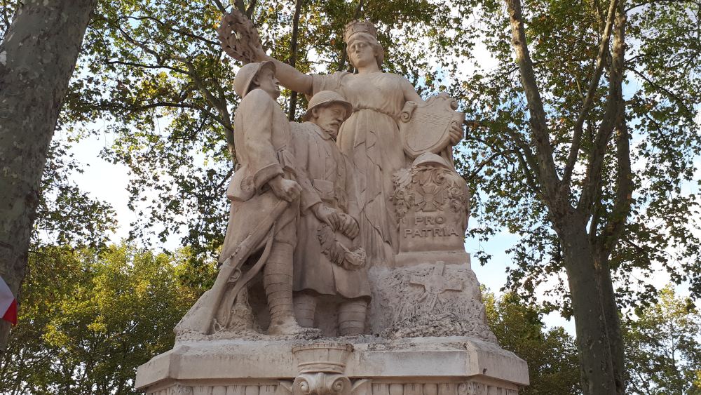 War Memorial Amboise #2