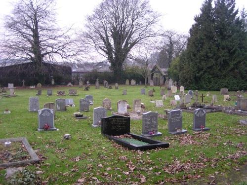 Commonwealth War Grave Maiden Newton Church Cemetery #1