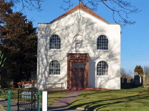 Oorlogsgraf van het Gemenebest Eythorne Baptist Chapelyard