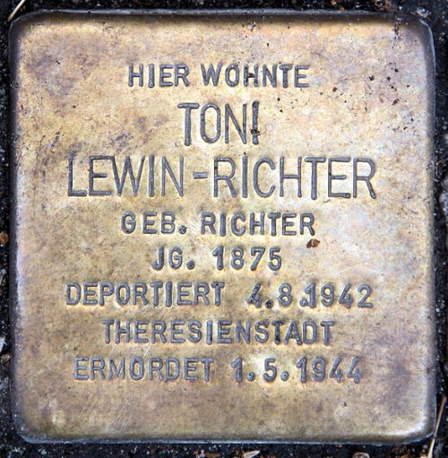 Stolpersteine Bayerische Straße 4 #3