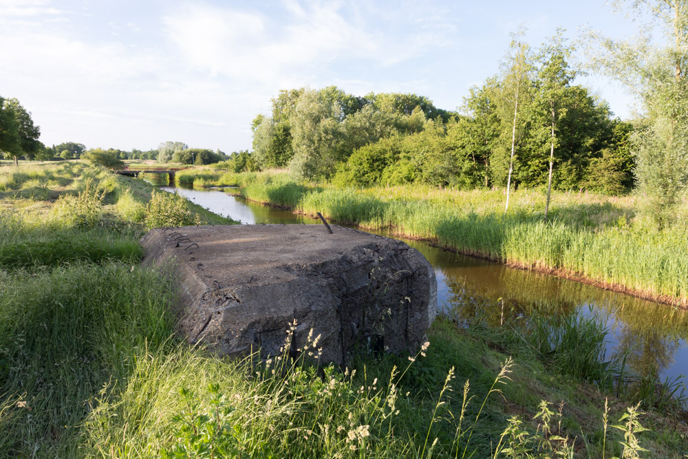Peel-Raamstelling - Tankversperring Langenboomseweg (Mill) #1