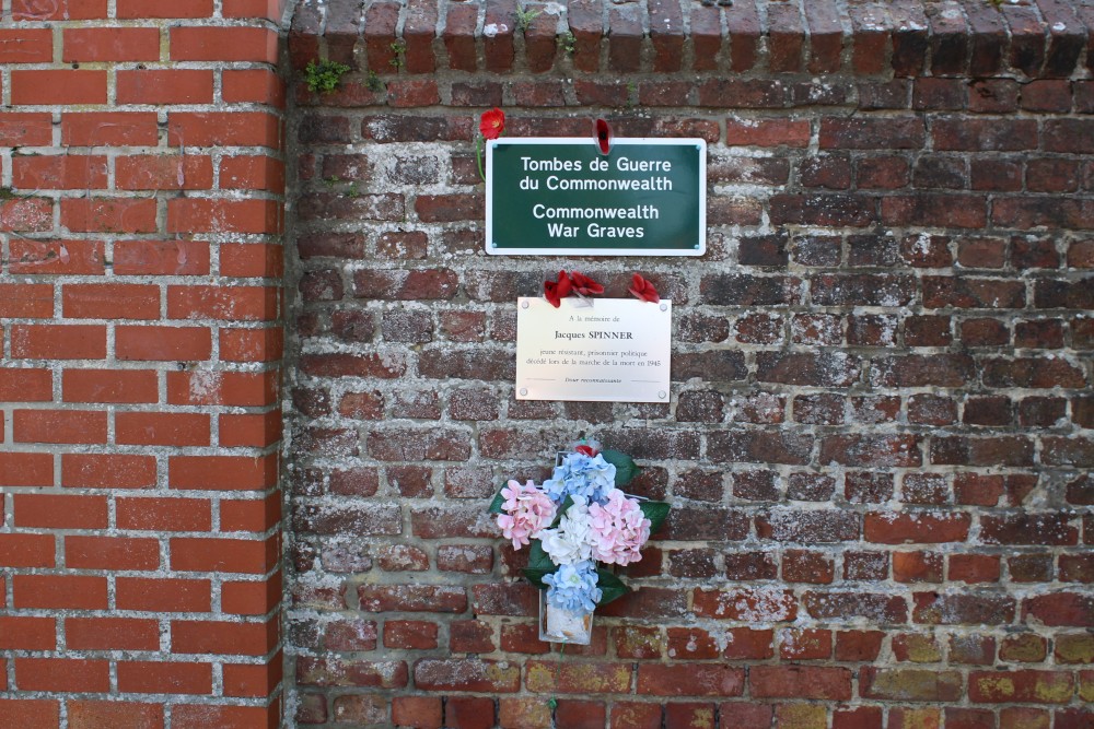 War Memorials Cemetery Dour #3